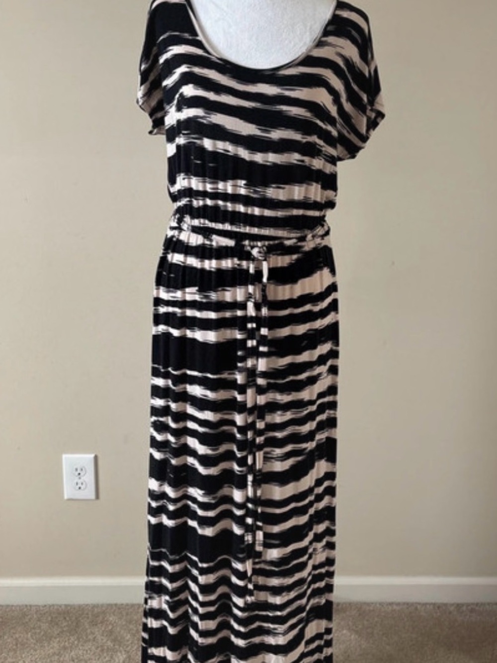a.n.a Black and Beige Striped Maxi Dress